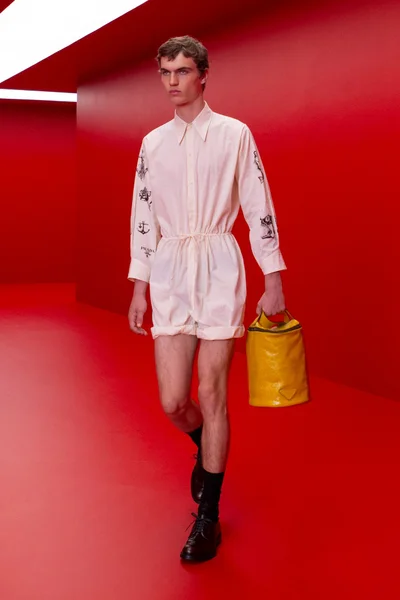 Look 6